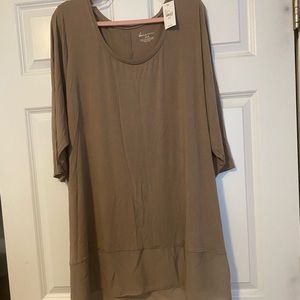 Plus size. Taupe Tunic, size 26/28